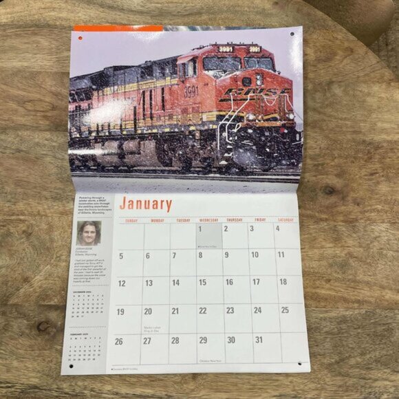 NEW 2025 Burlington Northern Santa Fe Railway Train Engine Calendar BNSF - Picture 2 of 6